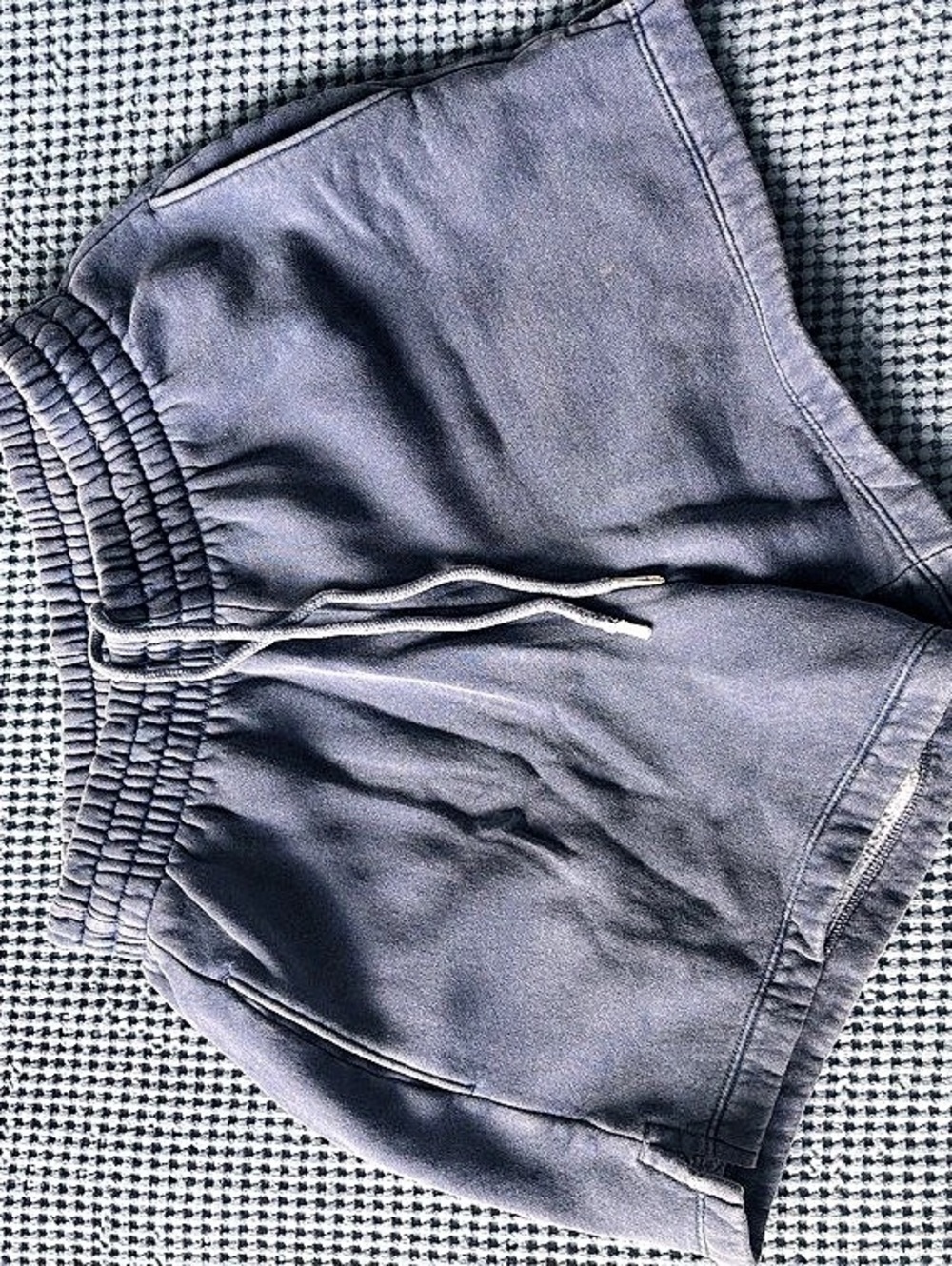 Abercrombie & Fitch Essential Pop Fleece Shorts Gray Medium